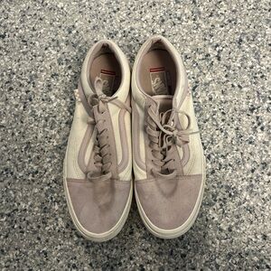 Vans Men's Cream and Tan Sneakers